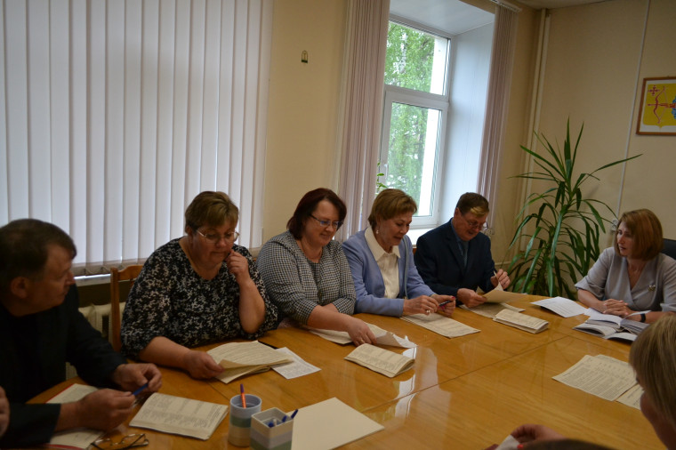 Состоялось очередное  заседание Думы Афанасьевского муниципального округа.