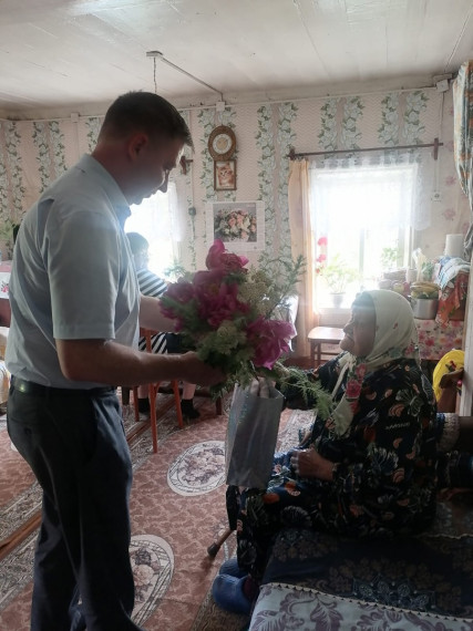 95-летний юбилей отмечает жительница села Георгиево  Е.Д.Шмырина.